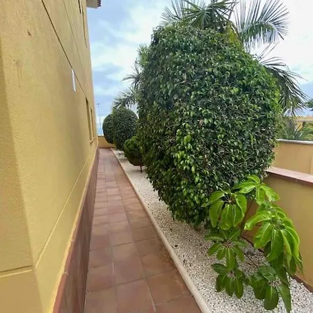 Apartment Oceanview With Garden And Bbq Zone