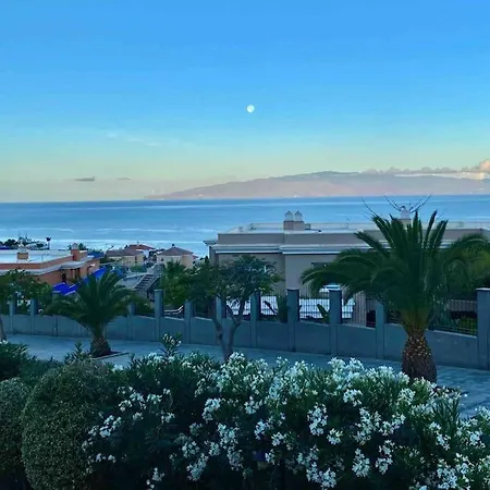 Apartment Oceanview With Garden And Bbq Zone *